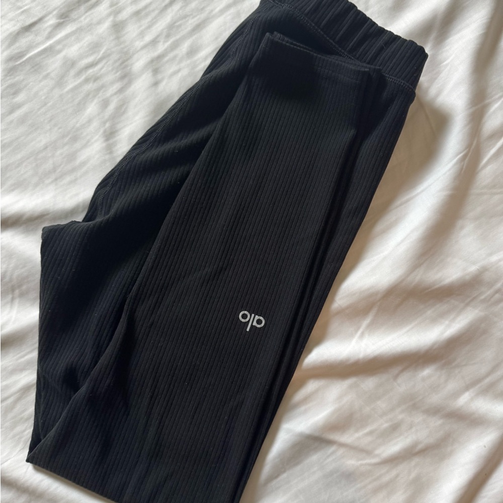 Alo Yoga Black Ribbed Leggings